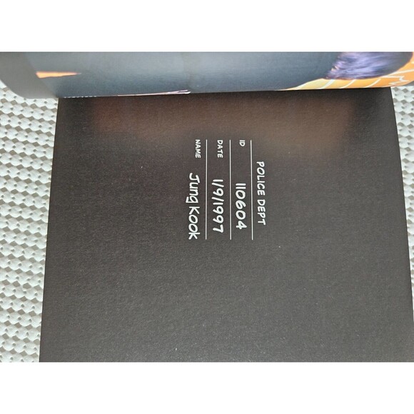 BTS Butter Cream Special Edition Box Set with Exclusive Content - Picture 4 of 16